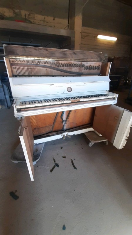 piano ancien