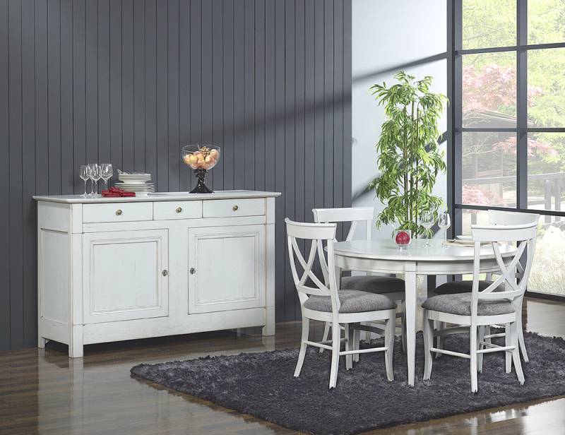 Table de salle à manger ronde pieds fuseaux en chêne