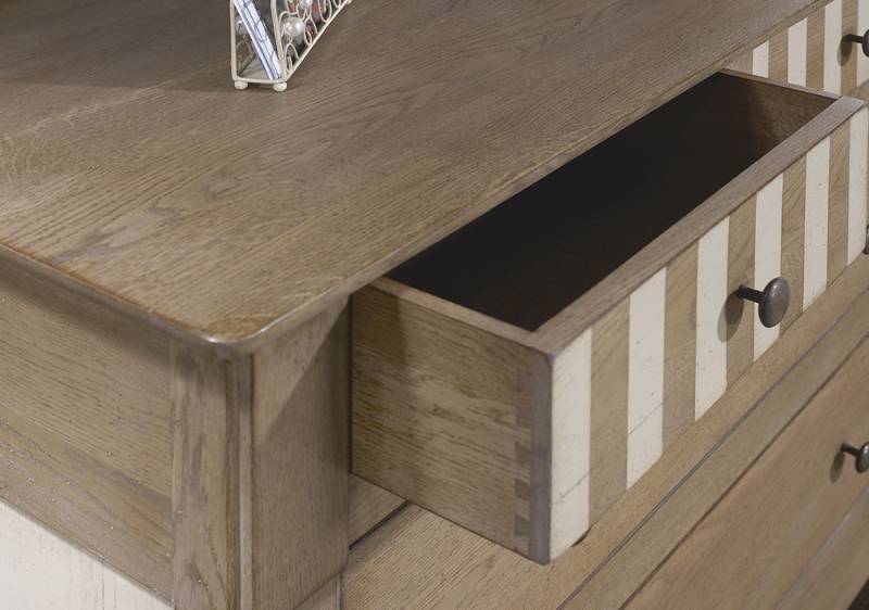 Commode 4 tiroirs en chêne massif