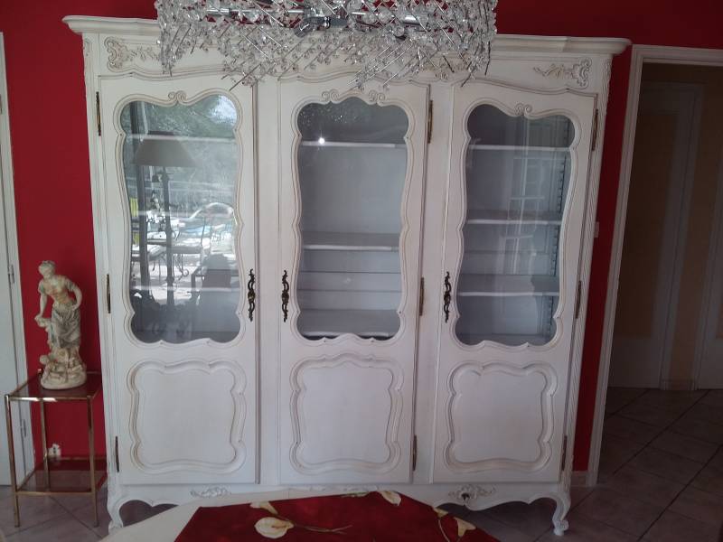 bibliohèque ancienne customisée en blanc vieilli aix en provence 13