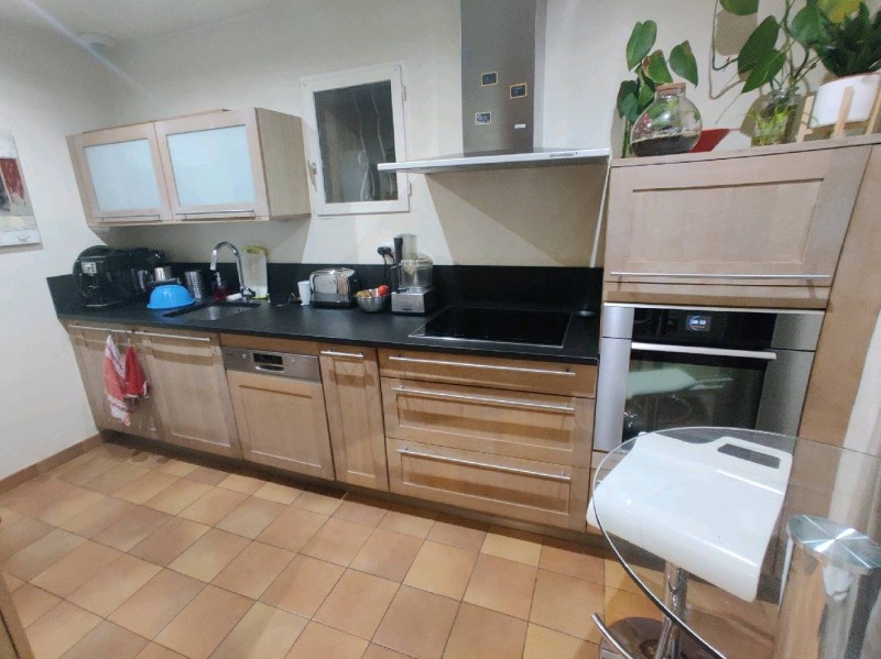 cuisine en chêne massif vernis naturel