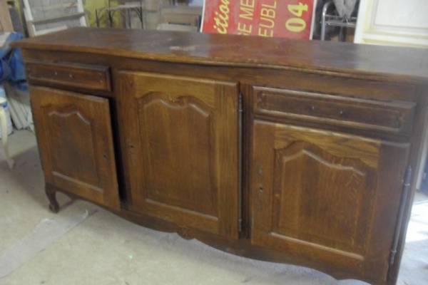 où faire décaper puis repeindre son bahut en chêne 13